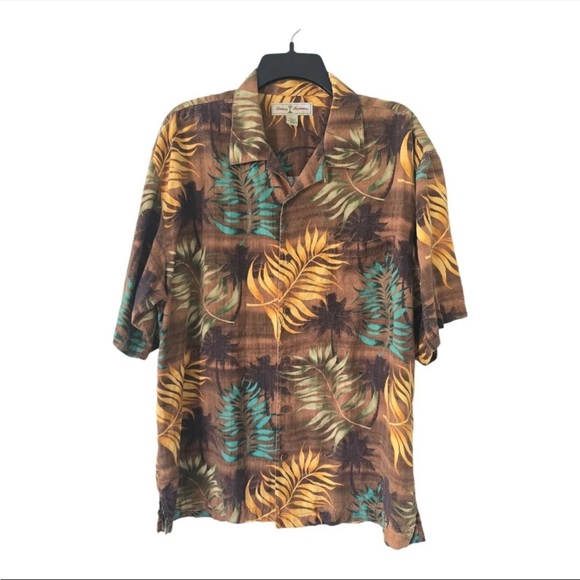 Tommy Bahama Other - Tommy Bahama Shirt Men Sz L  Tropical Print 100% Silk Button Up Pocket Resort